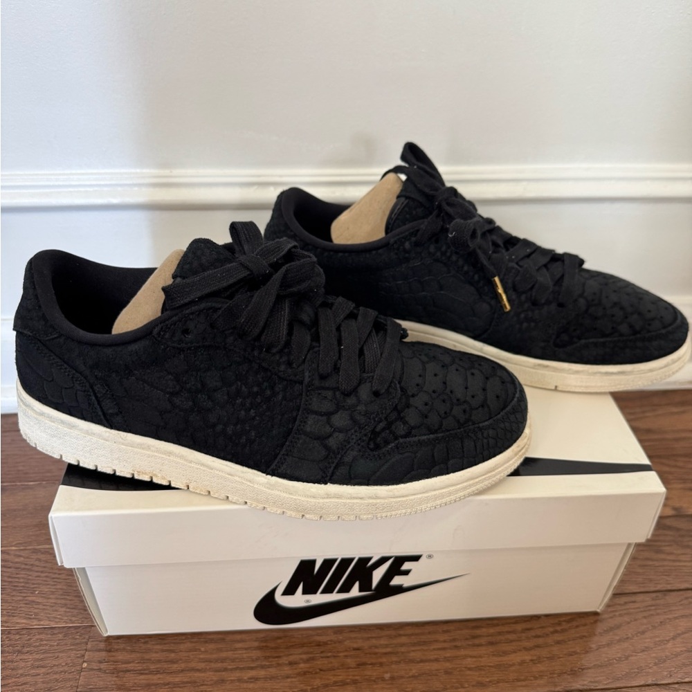 Nike Air Jordan 1 Low Retro, Black Python